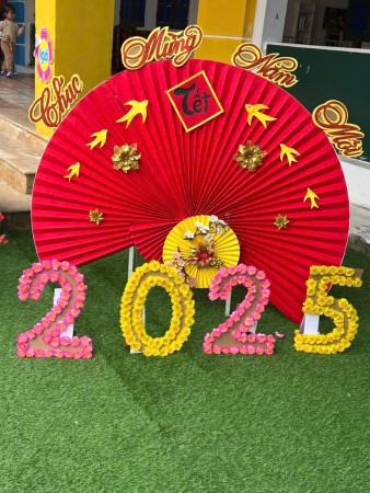 Một số hình ảnh Hoạt động đón xuân 2025